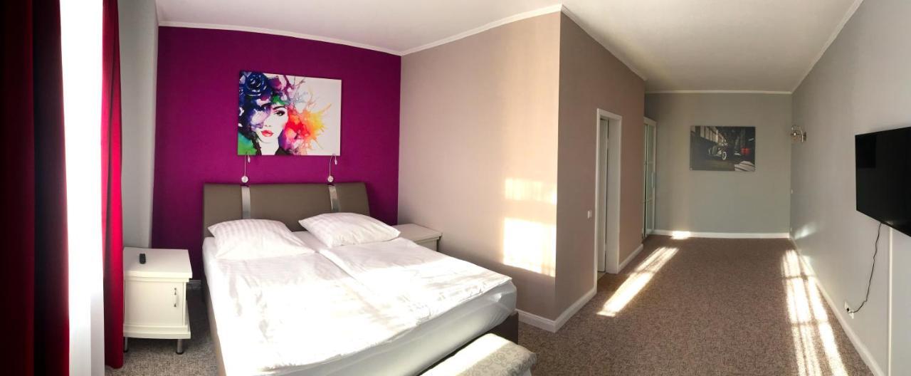 Dannenwalde Seehotel Louise מראה חיצוני תמונה