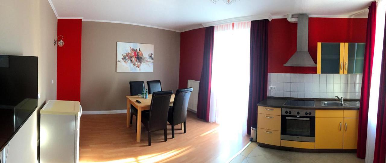 Dannenwalde Seehotel Louise מראה חיצוני תמונה