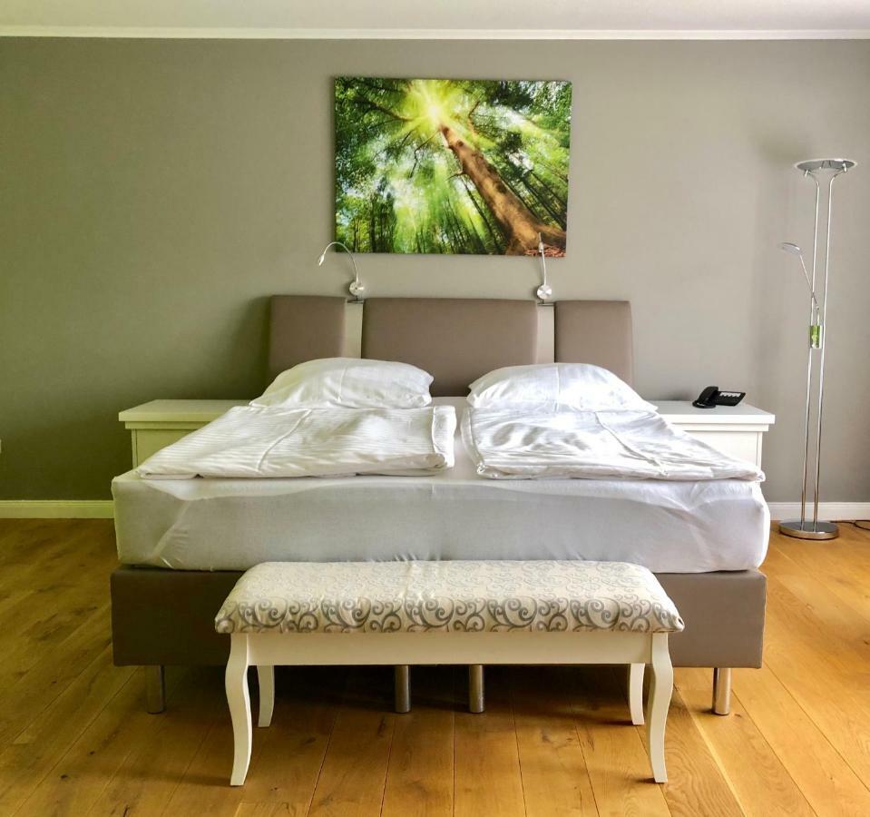 Dannenwalde Seehotel Louise מראה חיצוני תמונה